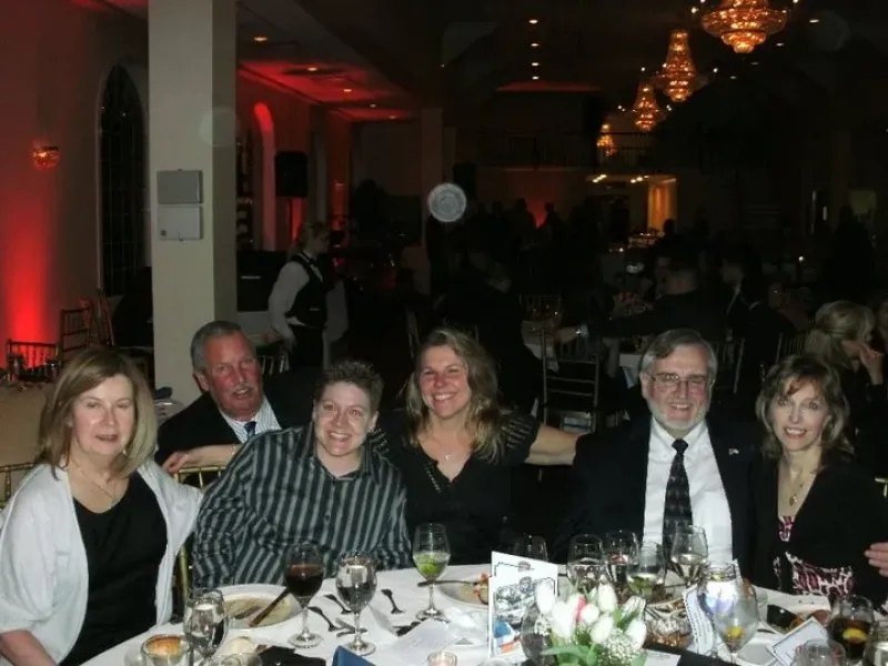 189932_1851806705442_1549007613_31964120_93054_n.webp