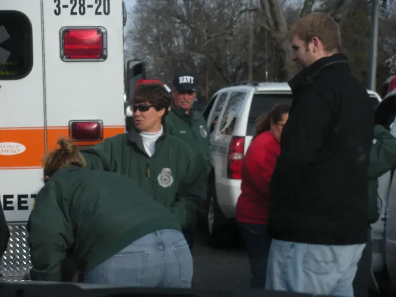 xmas-ambulance-002.webp